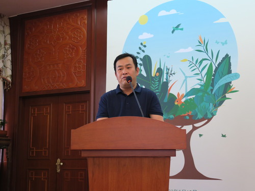 崔德志主持会议600