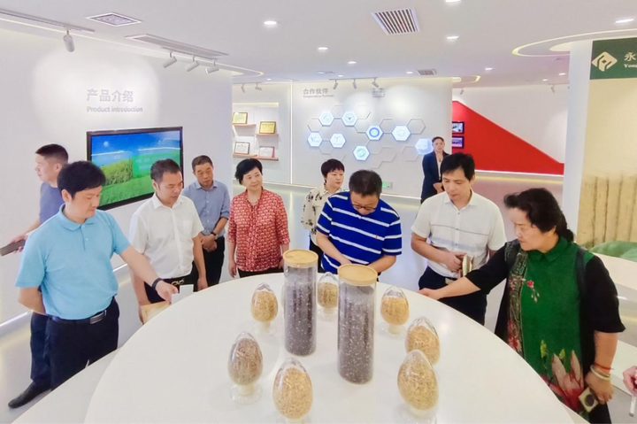 做好“一粒米”的文章