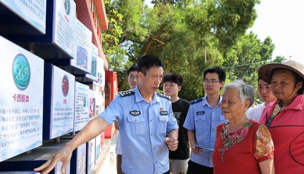 厦门：禁毒宣传进社区