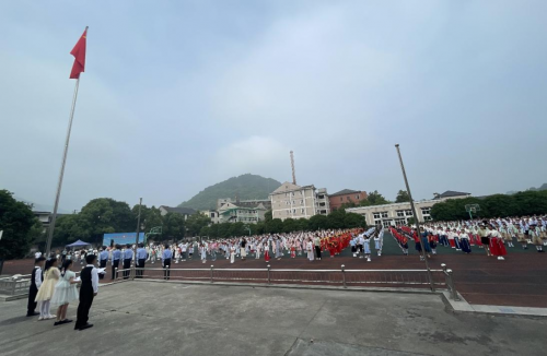 浙江临安：让民族团结进步之花在校园绚丽绽放