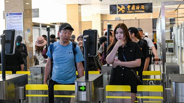 二连浩特出入境客流呈上升趋势