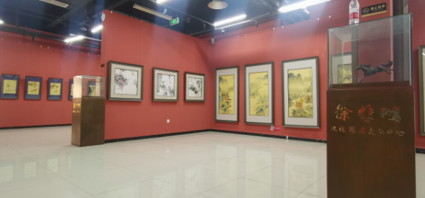 李立新画展亮相