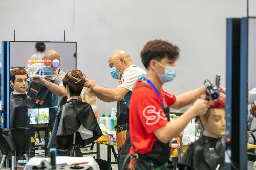 头条配图：图为第七届全国残疾人职业技能大(2536107)-20230704101509_爱奇艺