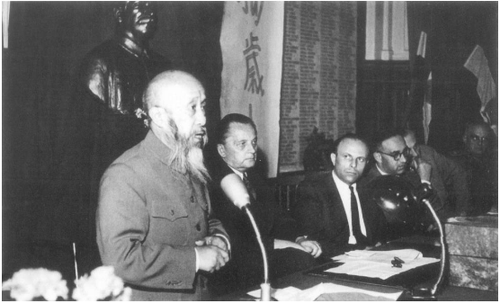 1952年4月22日至29日，