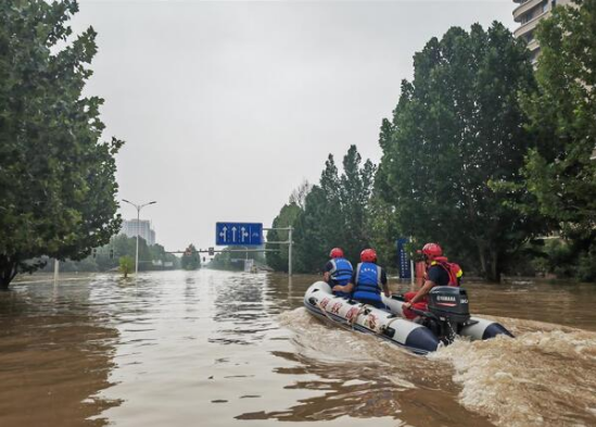 驰援汛情 母婴企业积极行动打赢防汛救灾攻坚战