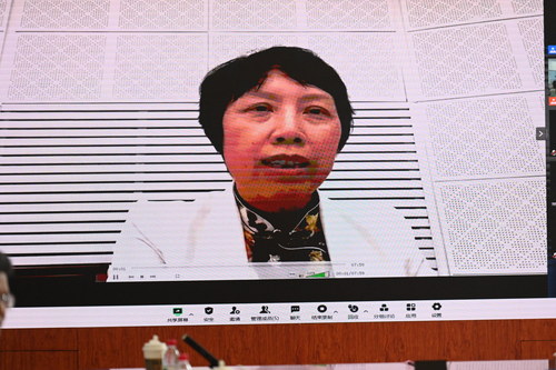 范小云