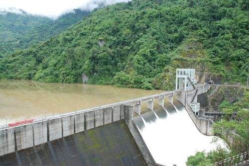 缅甸小其培电站大坝