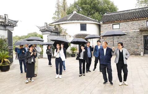 “讲好‘中国式商量’故事”网络主题采访团探访相城区“郁大波委员工作室”、“李顺才委员工作室”
