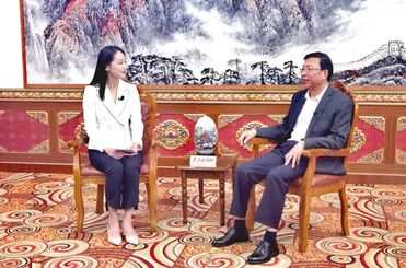 西藏自治区政协副主席孟晓林：发挥政协优势，铸牢中华民族共同体意识