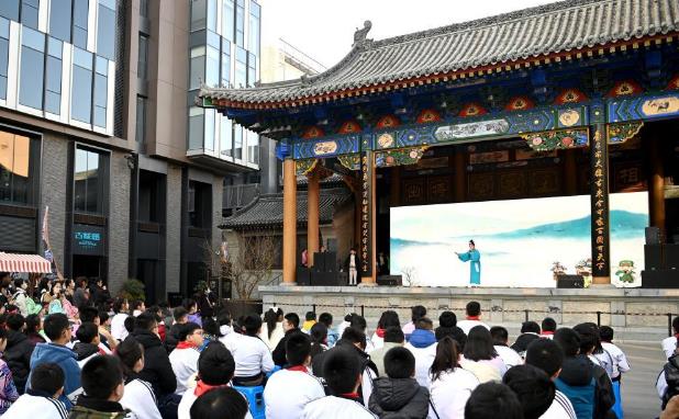 陕西西安：悠悠童声唱秦腔