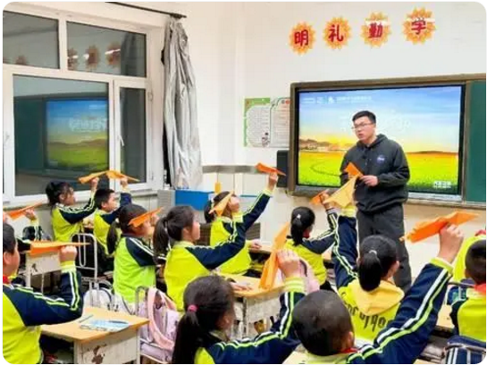 “2023中国平安支教行动暨汽车之家党委公益暖橙行动”开展