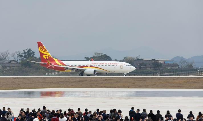 四川阆中古城机场通航