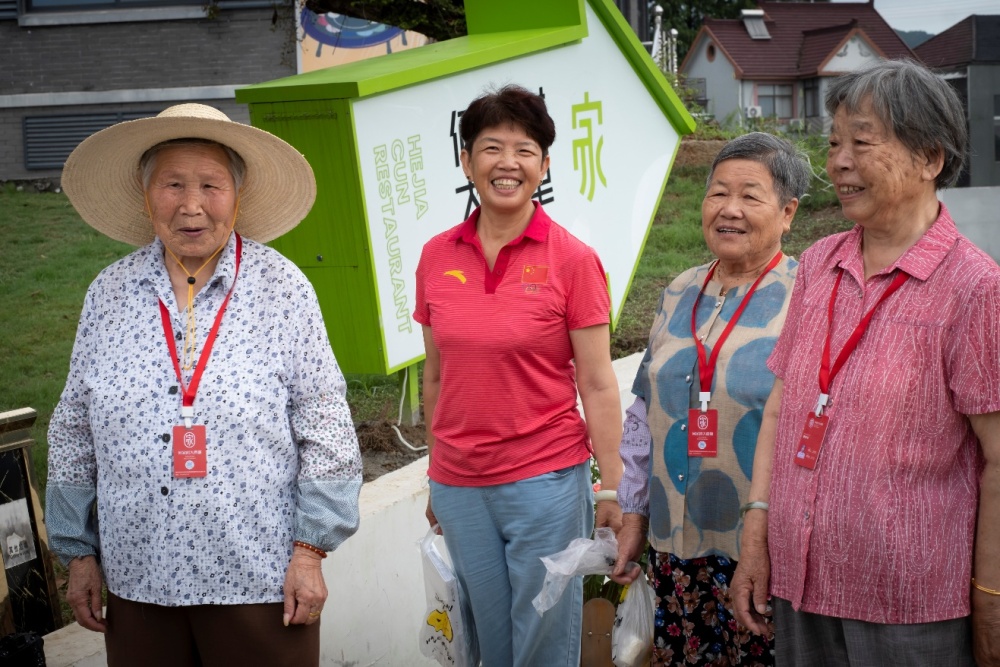 机缘巧合下的共富探索：一个公益人带给何家村的蜕变