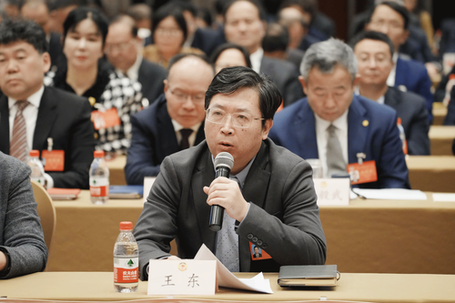 王东