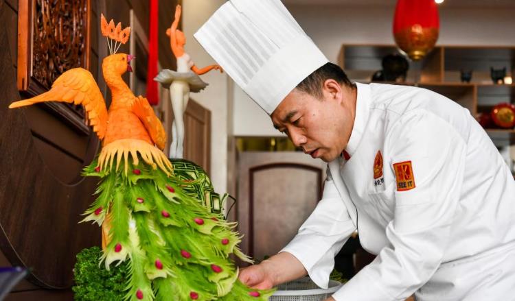 “珍奇辽味”为莫斯科民众带来中国味道