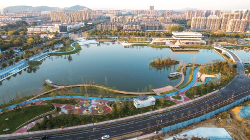 “我家就住公园里”