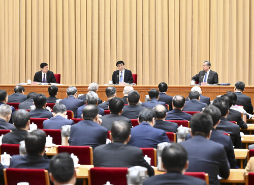 2024年对台工作会议在京召开 王沪宁出(3918727)-20240223173202