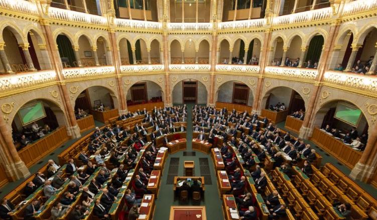 匈牙利国会批准瑞典加入北约