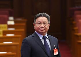 杨毅周