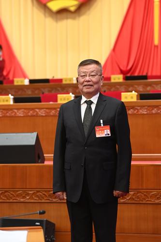赖明