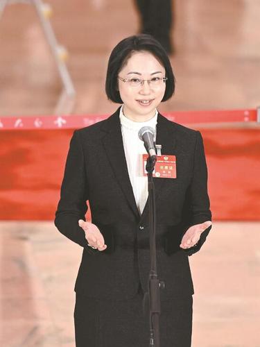 柯岚