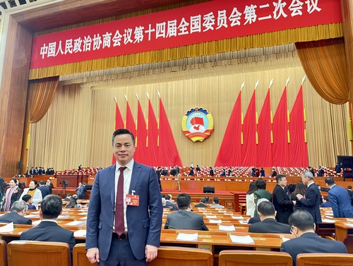 “高精尖”如何“接地气”？(分离图)欧阳(4196879)-20240327102733