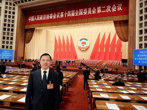 “高精尖”如何“接地气”？(分离图)信思(4196881)-20240327102723