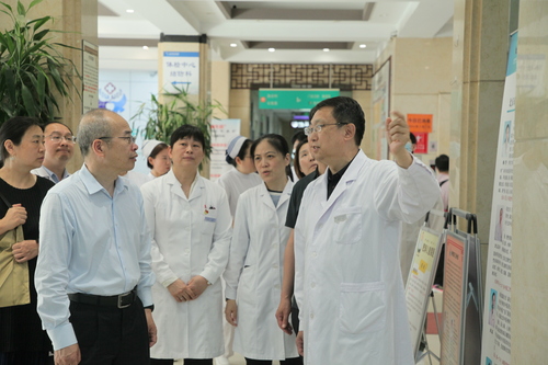 （5月17日7版 图片）为医院高质量发展(4559136)-20240517102602(1)