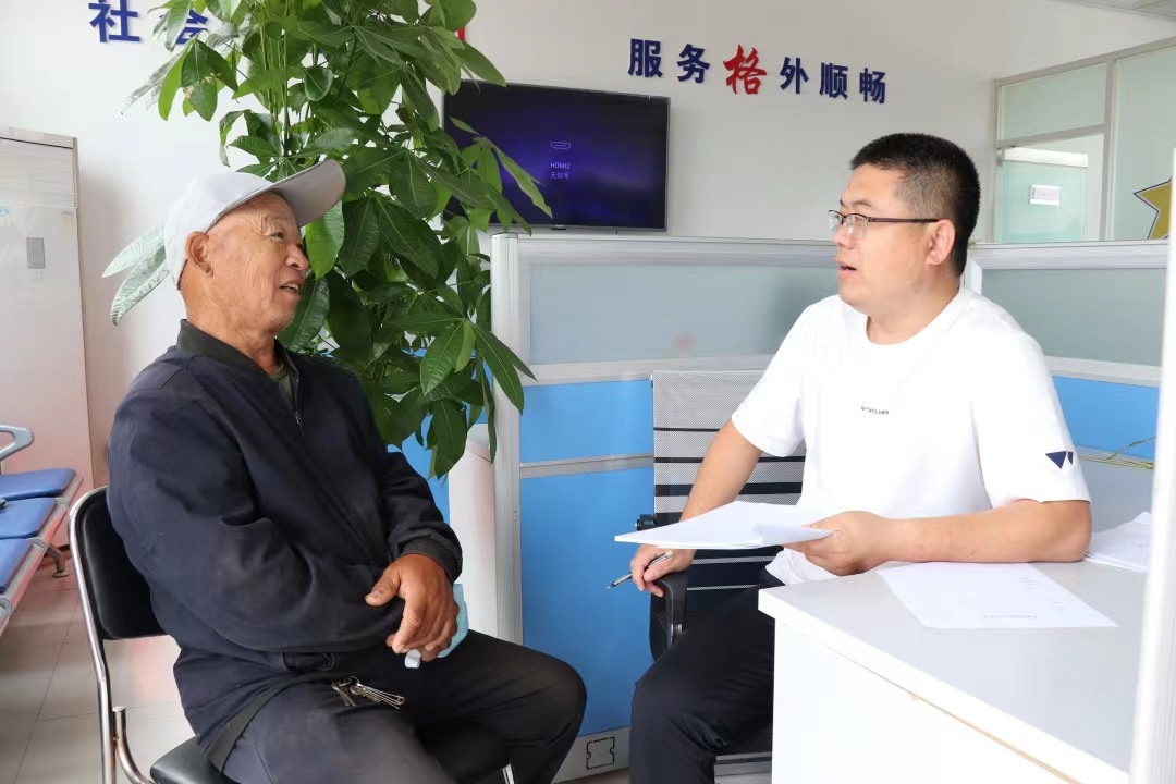 热线12345，接诉即办解民忧