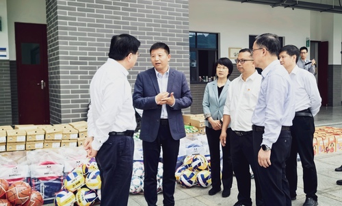 （0708配稿）冯志刚：步履不停 公益不(4895537)-20240708091409