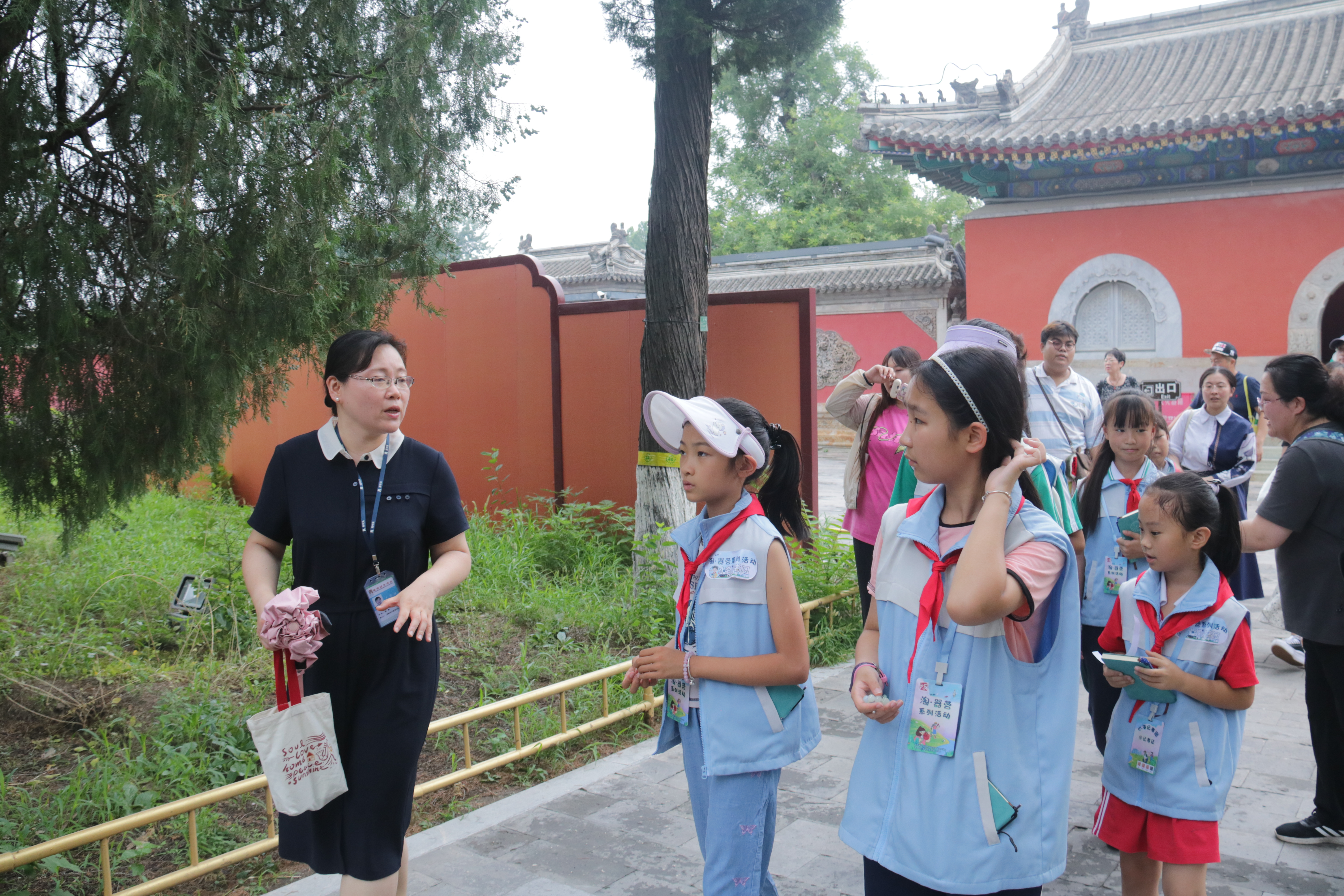 小海记者团在圆明园开启文物保护寻访之旅