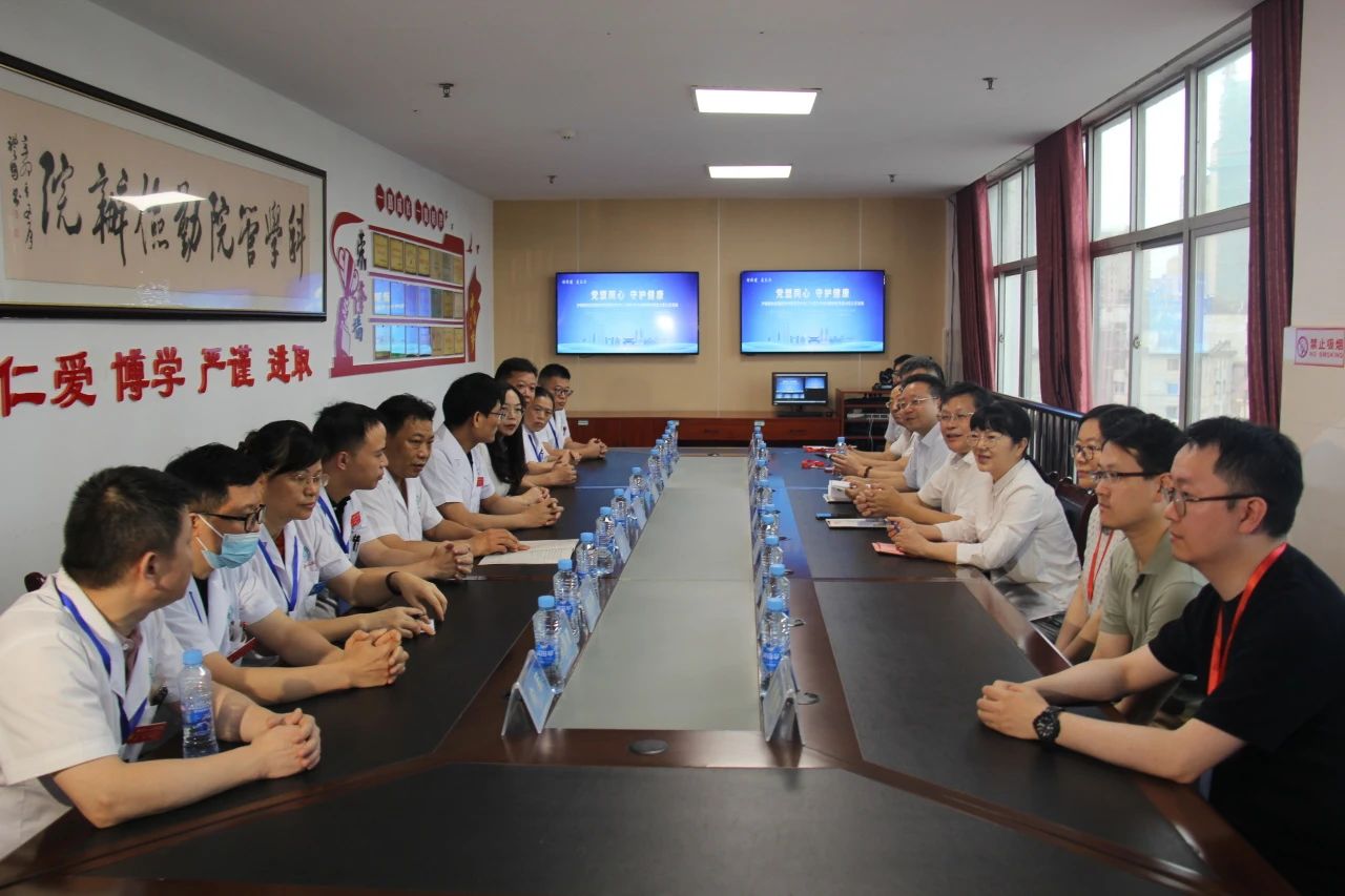 “党盟同心 守护健康”大型义诊活动举行