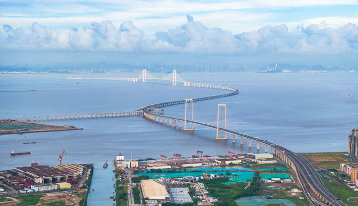 又踏层峰辟新天——《中共中央关于进一步全面深化改革、推进中国式现代化的决定》诞生记