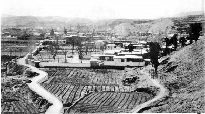1947年西柏坡村貌。图片选自《滹沱河畔》