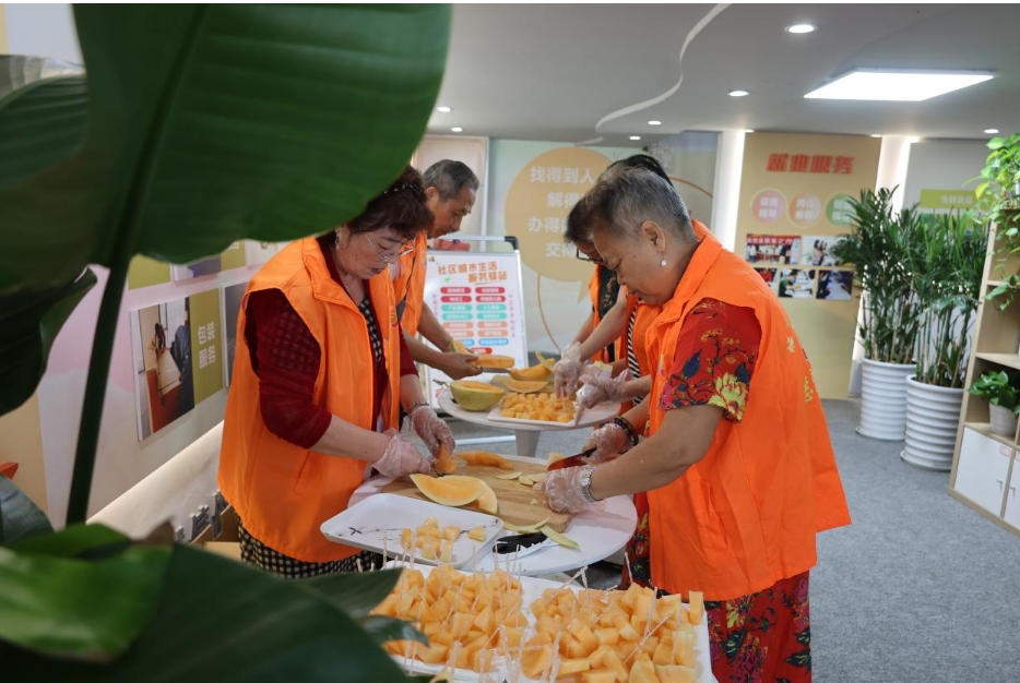 “新疆巴里坤甜瓜社区嘉年华”在成都举办