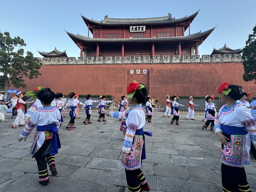 大理巍山：特色普法“接地气”“暖民心”((5235134)-20240829092906