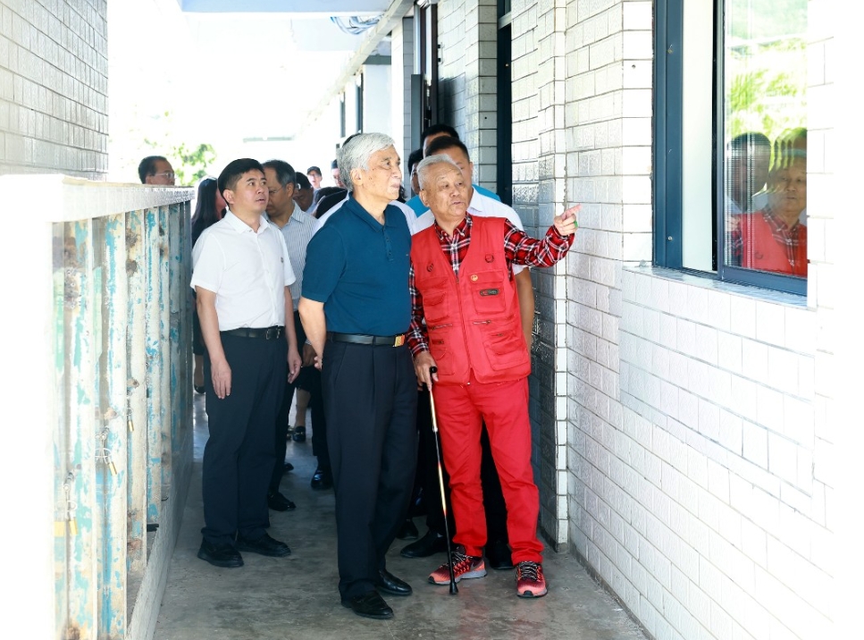 丁仲礼率队赴毕节 就民盟中央“地域+领域”组团式帮扶工作开展调研