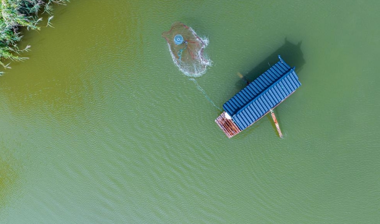 山东滕州：煤矿塌陷地华丽“变身”