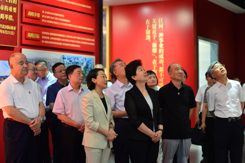 绘就推进乡村全面振兴的壮美画卷%28分离图%29(5431375)-20241009080442