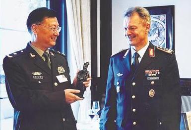 在《战争论》的故乡讲述中国兵法故事