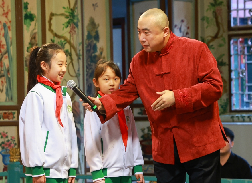 “未来讲堂”举办走近梅兰芳华的梅派京剧艺术活动