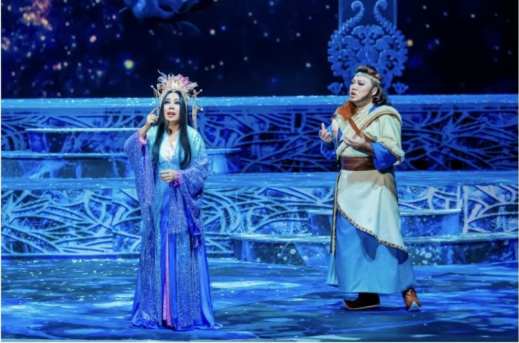 浙江音乐学院版《图兰朵》上演