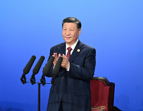 亚冬会丨习近平出席第九届亚洲冬季运动会开(6307634)-20250208054354