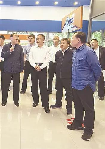 权忠光