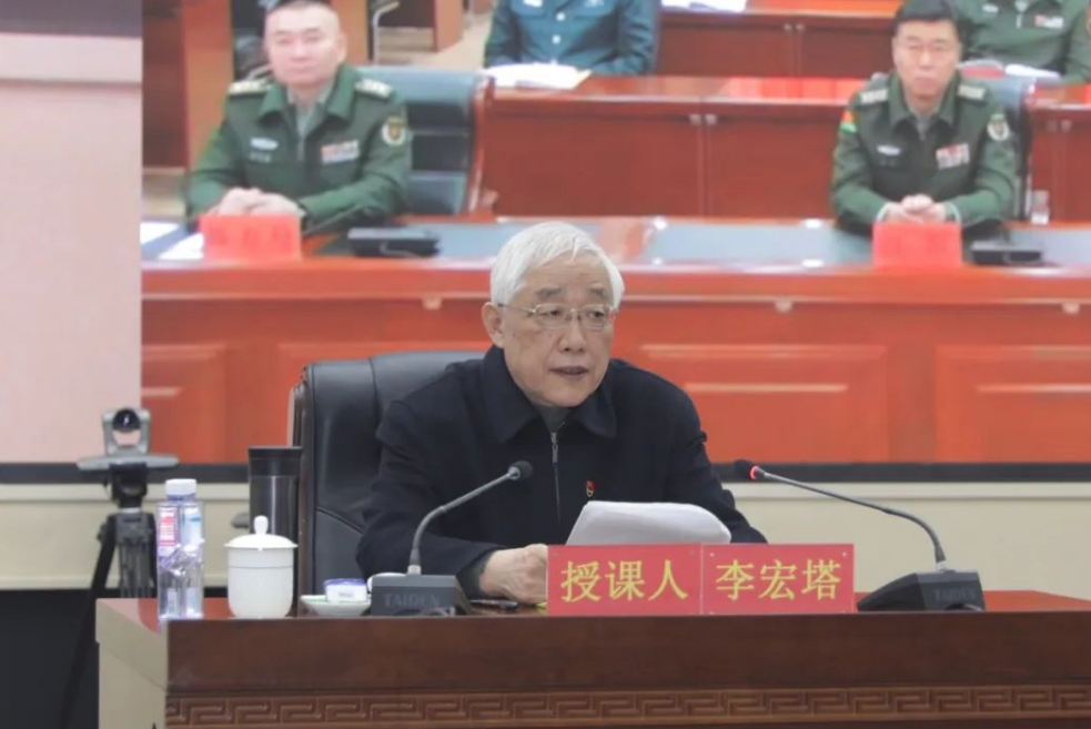 “七一勋章”获得者李宏塔：弘扬红色家风 培育时代新人
