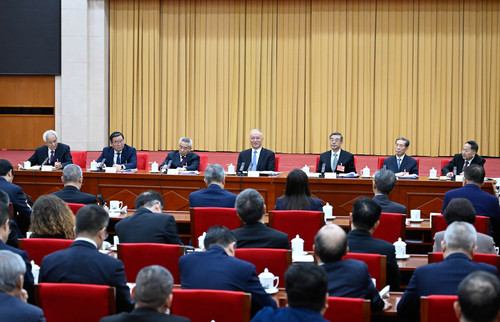 蔡奇参加社会科学、新闻出版界委员联组会