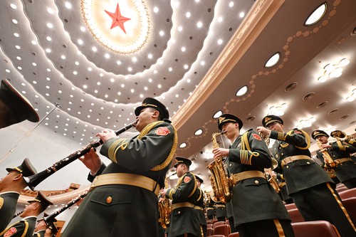 图为军乐团在演奏。本报记者 齐波摄(6707156)-20250311135150