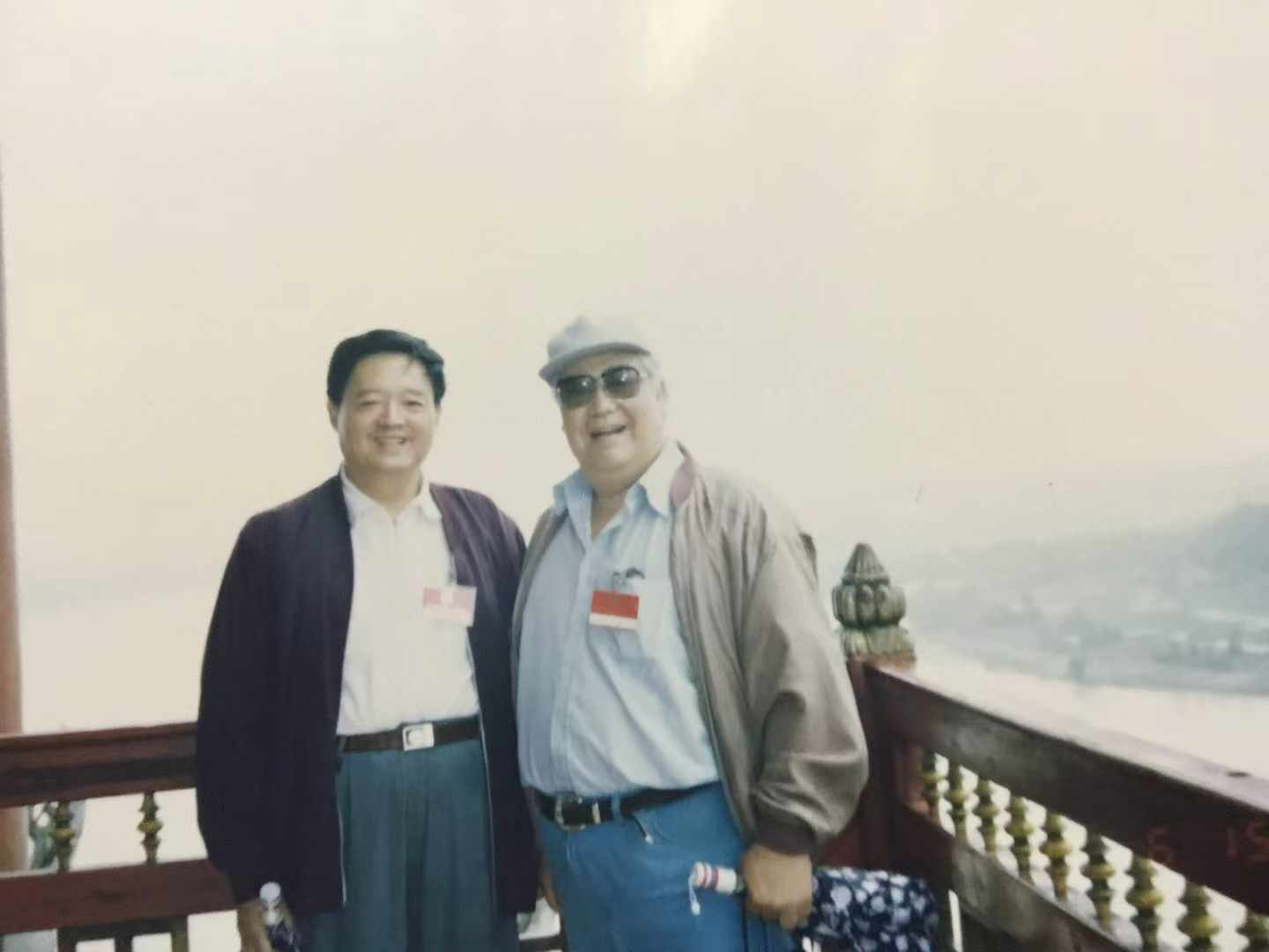 于洋同志的两个故事