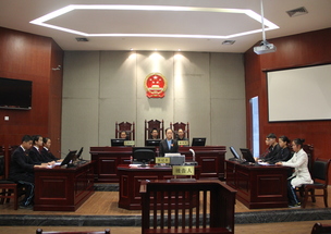 “模拟法庭”成亮点 法治教育再升级