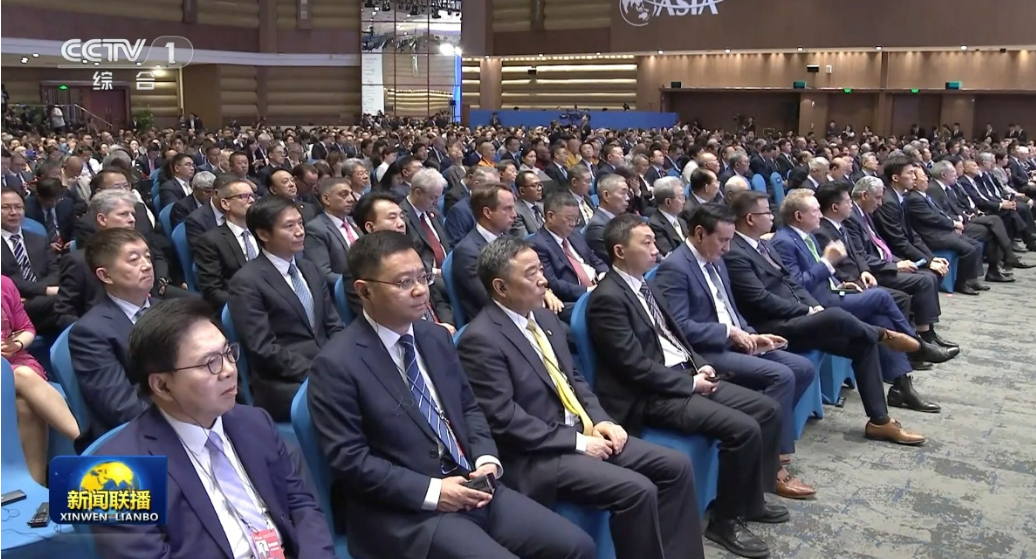 博鳌亚洲论坛2025年年会：伊利七度携手博鳌向“新”而行